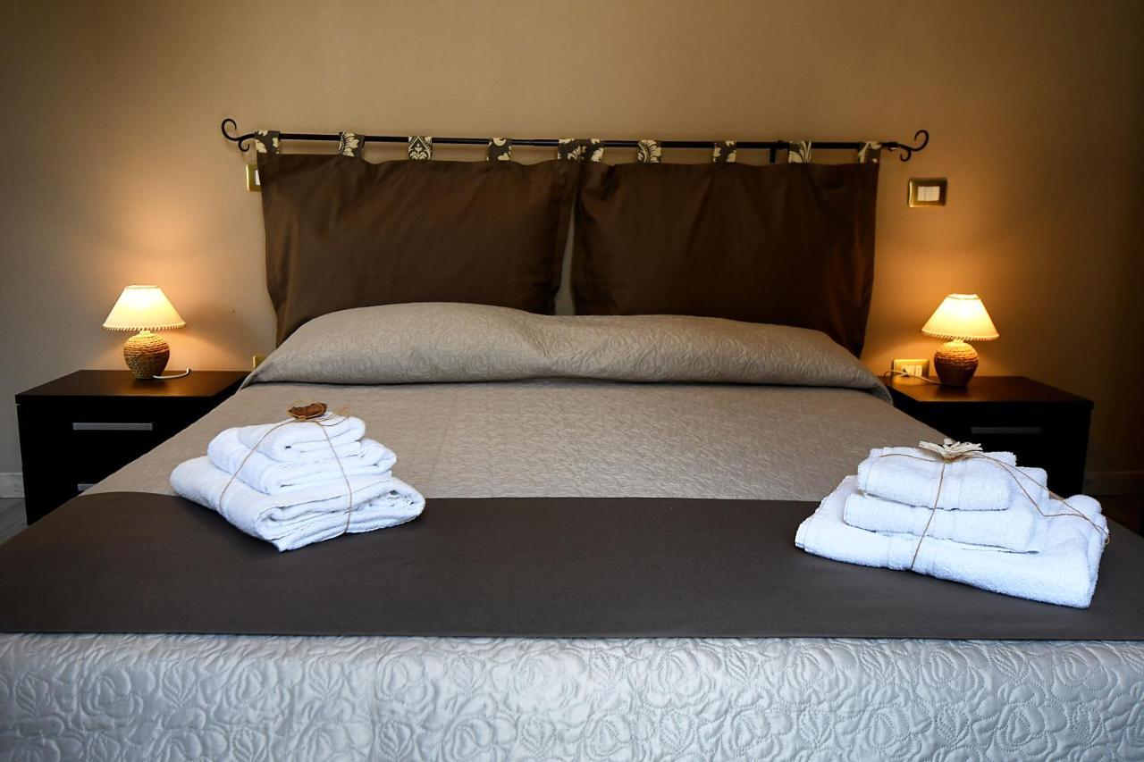 פיאצה ארמרינה B&B Borgo Antico מראה חיצוני תמונה