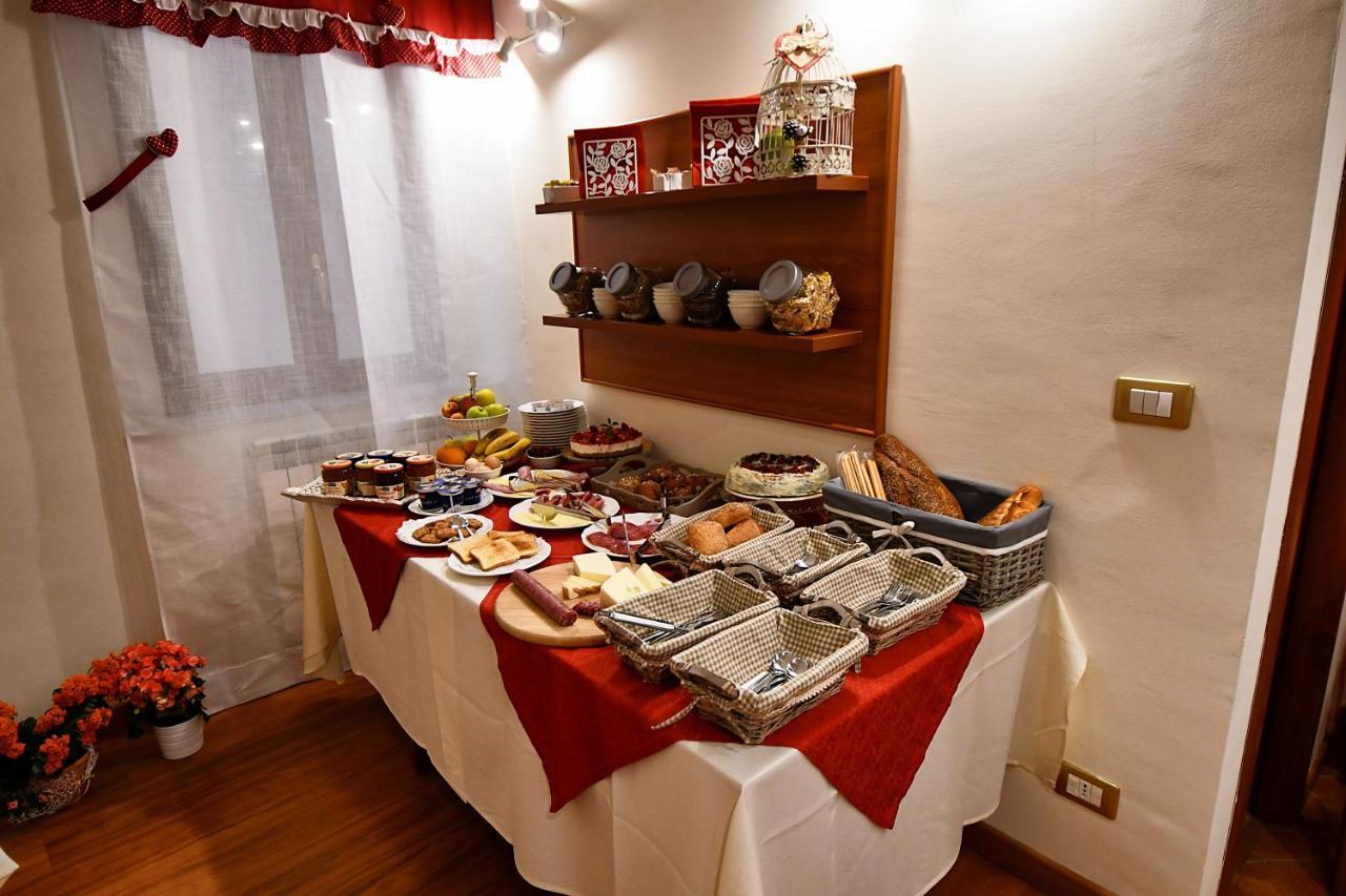 פיאצה ארמרינה B&B Borgo Antico מראה חיצוני תמונה