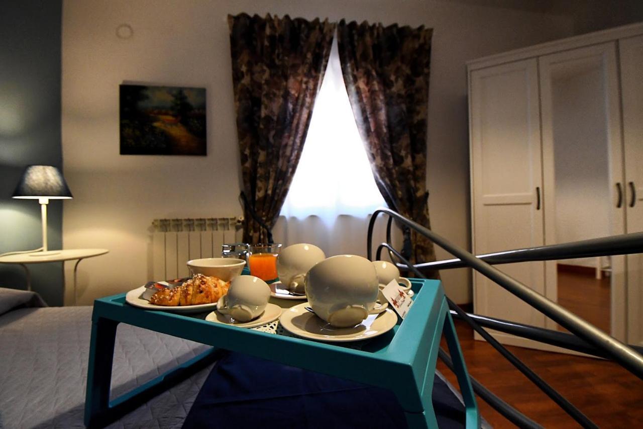 פיאצה ארמרינה B&B Borgo Antico מראה חיצוני תמונה
